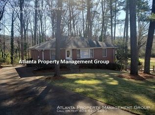 3346 Woodview Dr SE, Smyrna, GA 30082