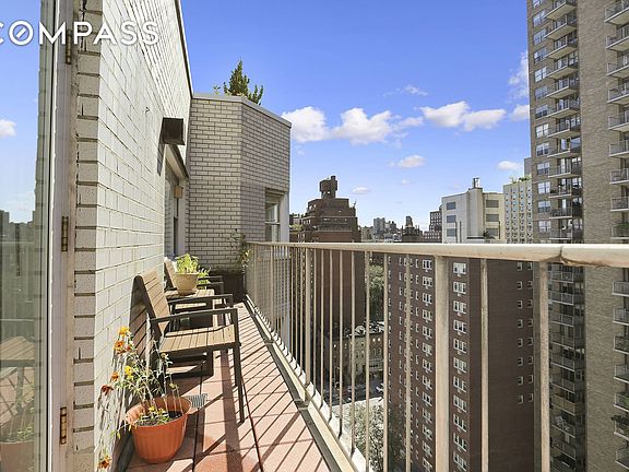 3rd image of 445 E 86th St APT 16A