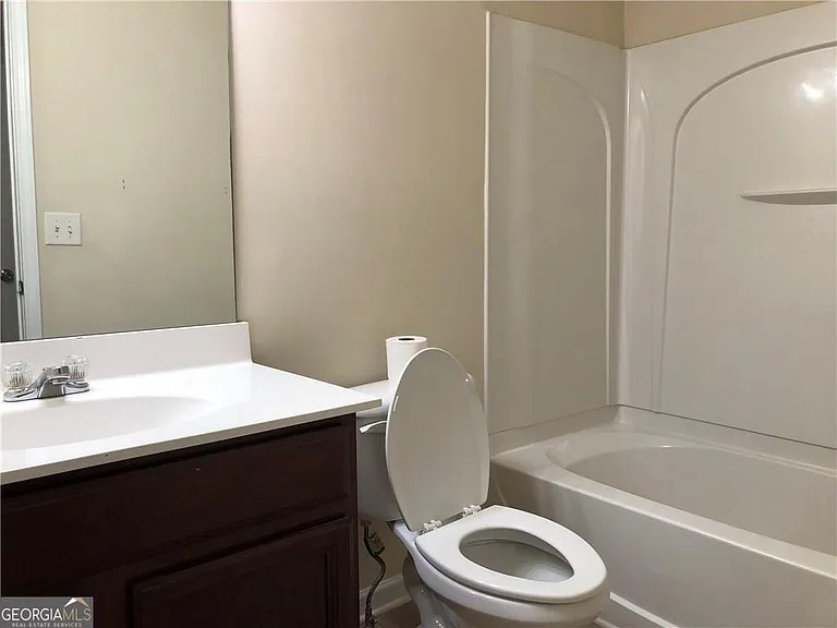 33 Jekyll Dr #8 — Photo 14