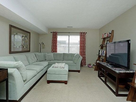 4th image of 500 Laketower Dr Unit 87