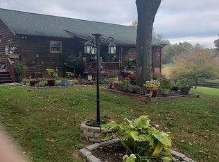 135 Lick Log Ln, Mount Airy, GA 30563