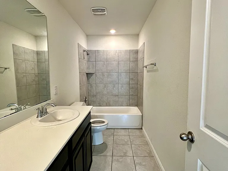 11800 Pecangate Way — Photo 17
