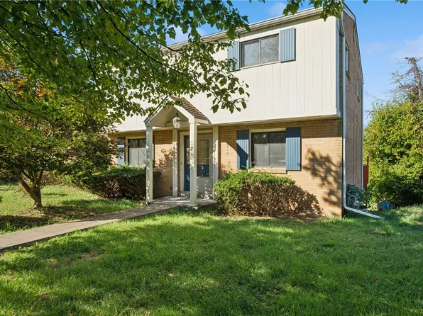 714 Old Clairton Rd, Clairton, PA 15025