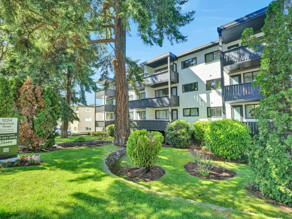 1224 Balmoral Rd #43, Victoria, BC V8T 1B3
