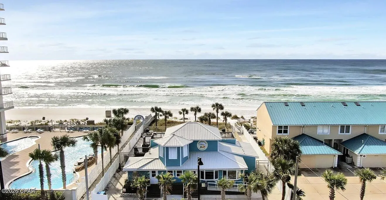 2 bed, 2.5 bath, 972 sqft, $2,000 — Photo 1