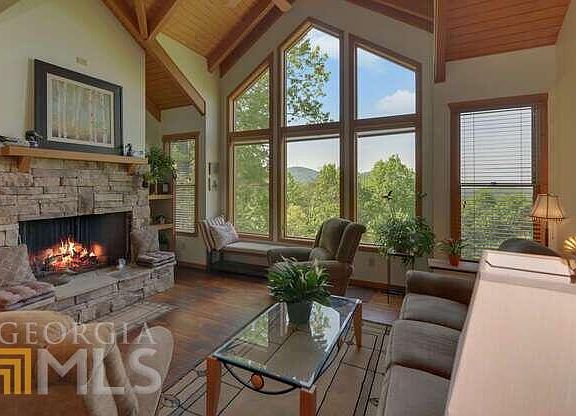 4th image of 570 Dream View Dr #5