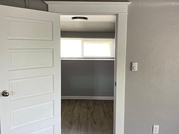 2nd image of 416 N G St #5