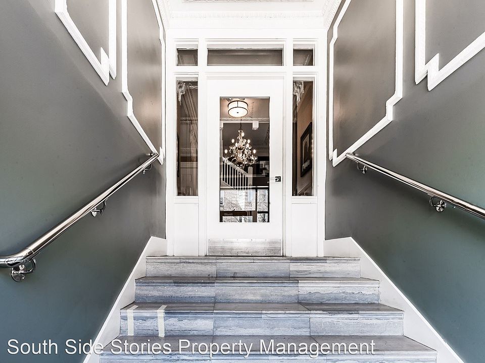1st image of 4240 S Calumet Ave #3226838