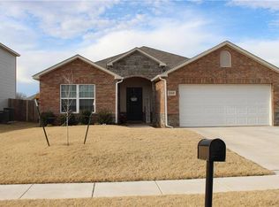 1216 Ironstone Dr, Noble, OK 73068