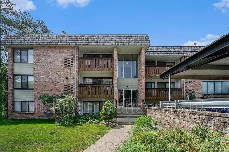 Building Photo - 2150 Pauline Blvd #203