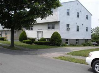 14 Curlew Rd APT E, Quincy, MA 02169