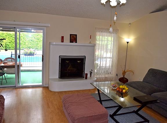 5th image of 1230 Derby Dr
