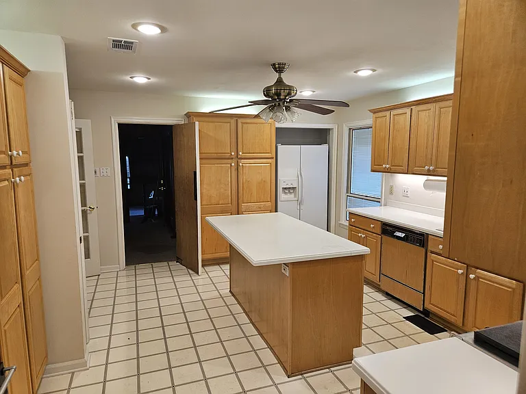 3313 Marquette St — Photo 6