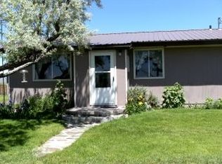 39192 Palomino Ln, Burns, OR 97720