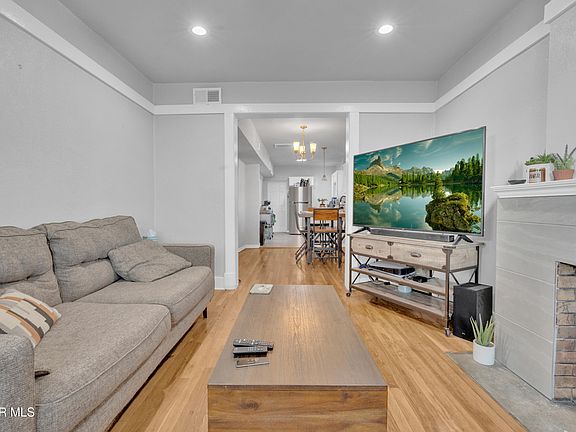 5th image of 2415 Pittsburg Ave