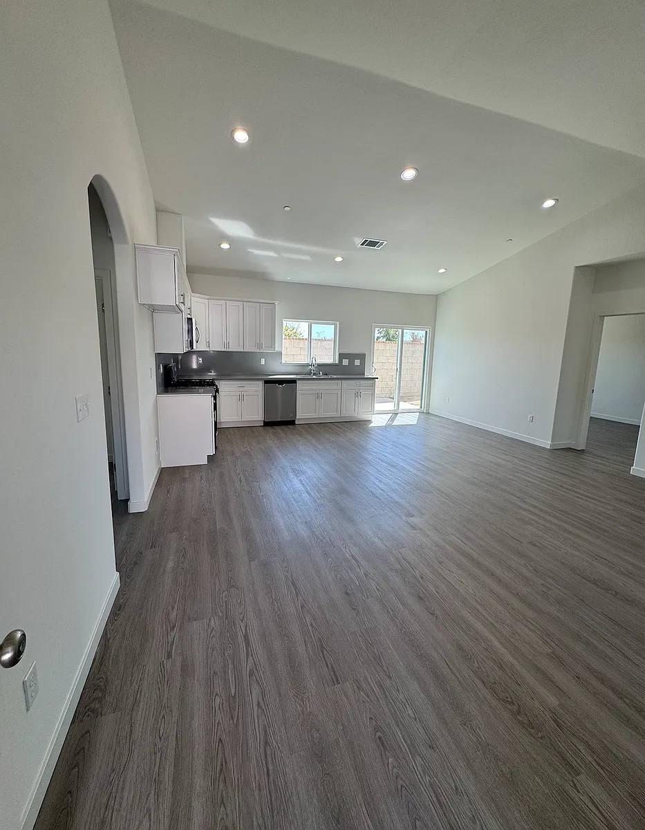 Building Photo - 9705 Krista Vineyard Way