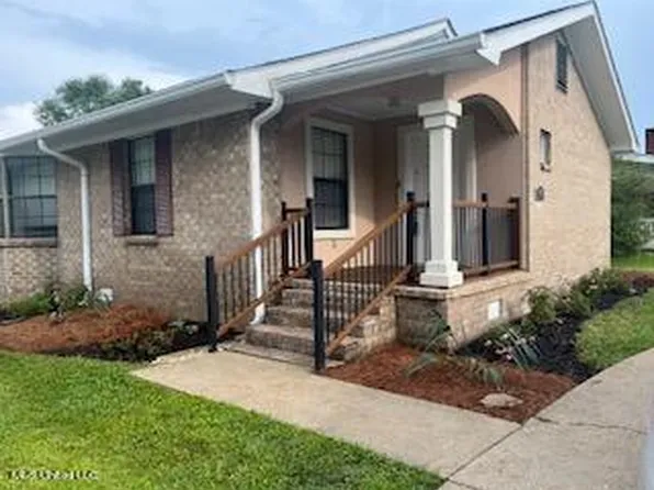 1462 Courthouse Rd, Gulfport, MS 39507