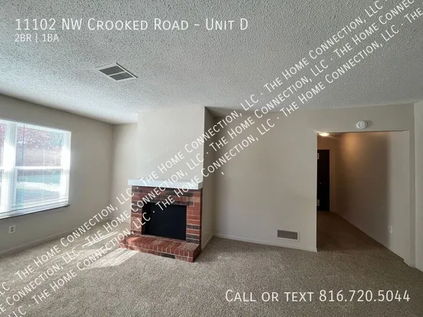 11102 NW Crooked Rd APT D, Kansas City, MO 64152