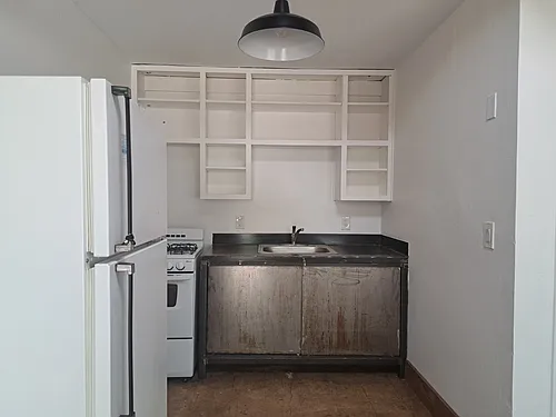 2216 S 6th Ave #3 Photo 1