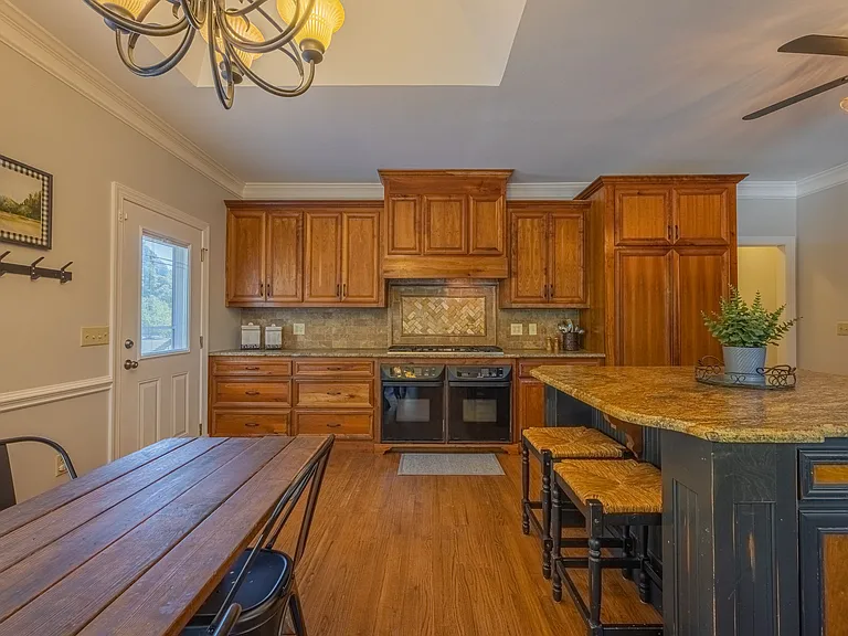 4060 Macon Hwy — Photo 7