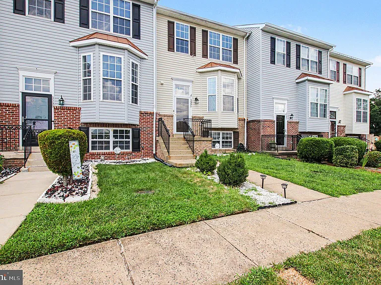 3395 Bountiful Ln — Photo 4