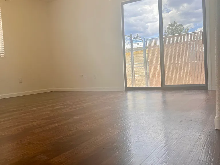 9290 E Rancho Vista Dr — Photo 8