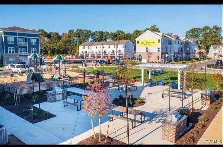 Building Photo - 4012 Grand Reserve Ln