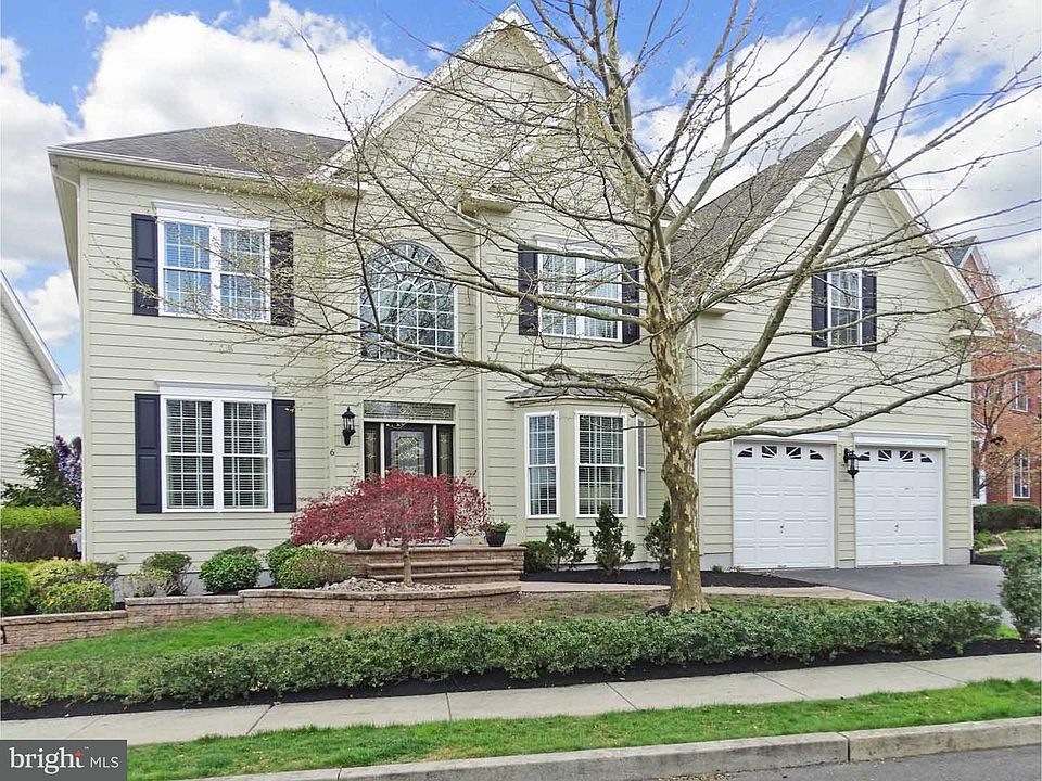 1st image of 6 Alyssa Dr