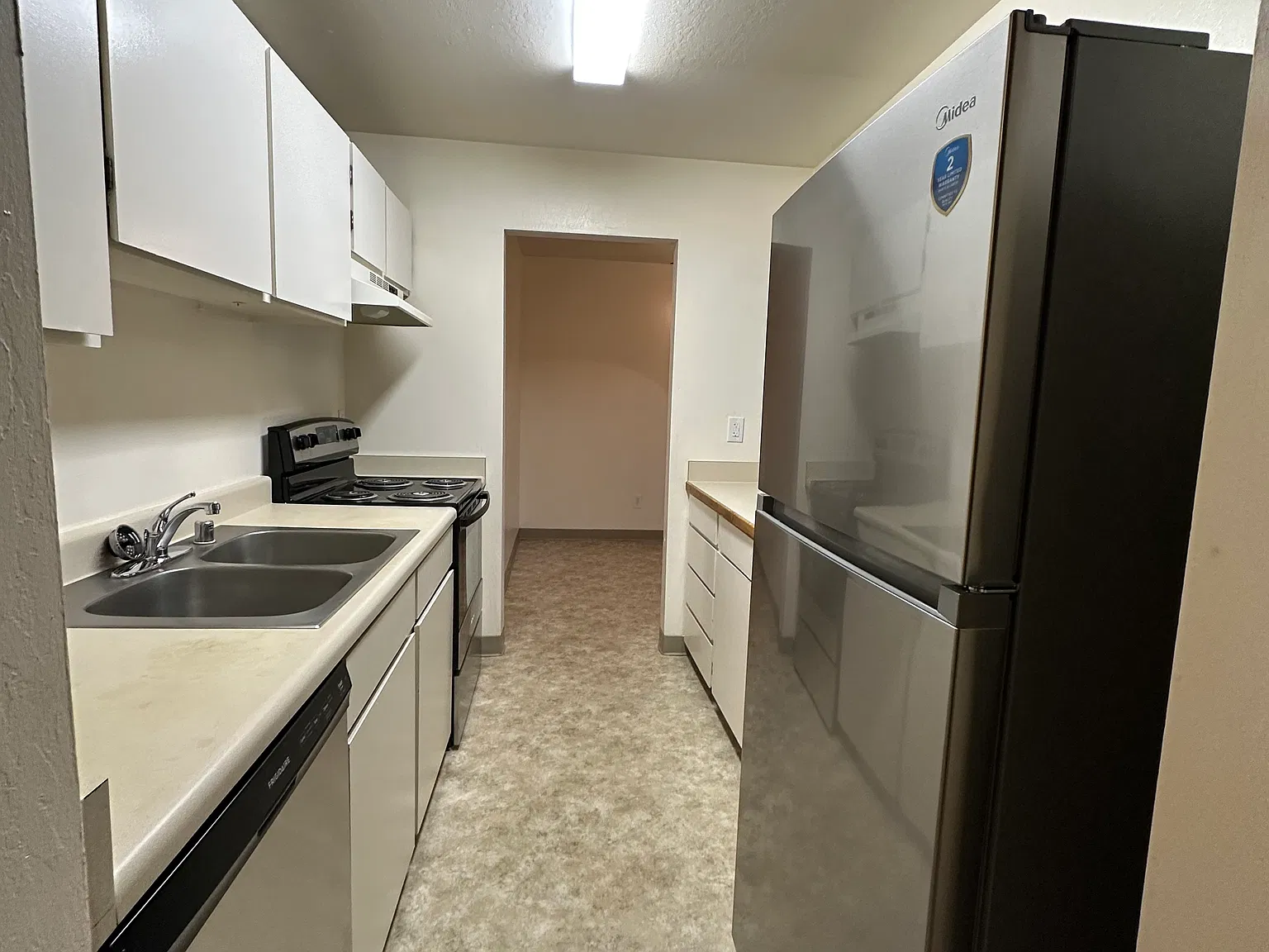 2 bed, 1100 sqft, $1,795 — Photo 1