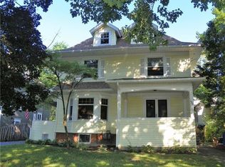 135 Barrington St, Rochester, NY 14607