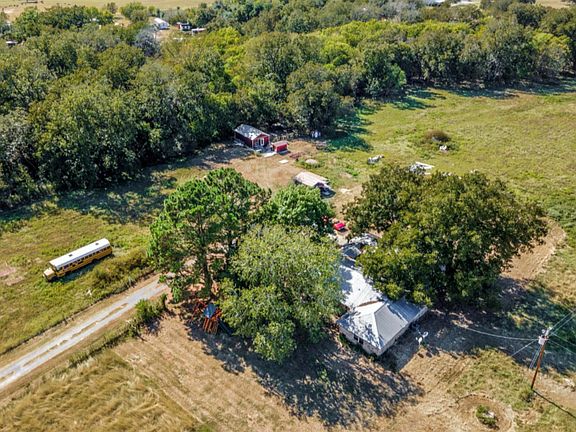 3rd image of 610 Pleasant Grove Rd