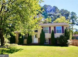 5841 Parakeet Dr, Burke, VA 22015