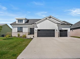 1709 Westside Dr, Polk City, IA 50226