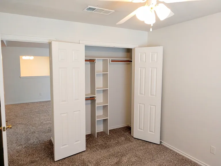 3908 Stuart Rd — Photo 10