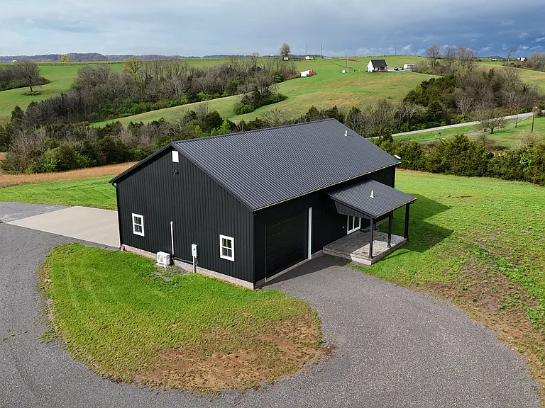 135 Cedar Ridge Rd — Photo 36