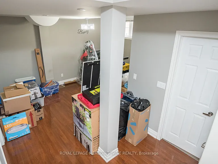 3486 Eglinton Ave W — Photo 28