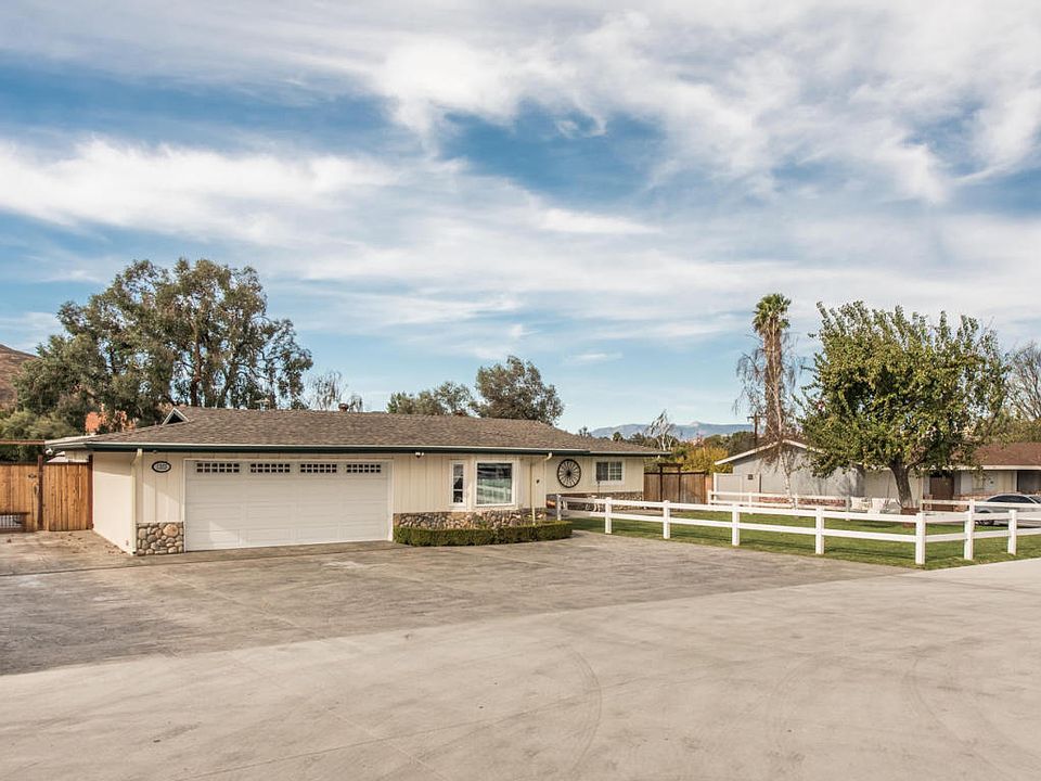 1st image of 1303 Cadiz Dr