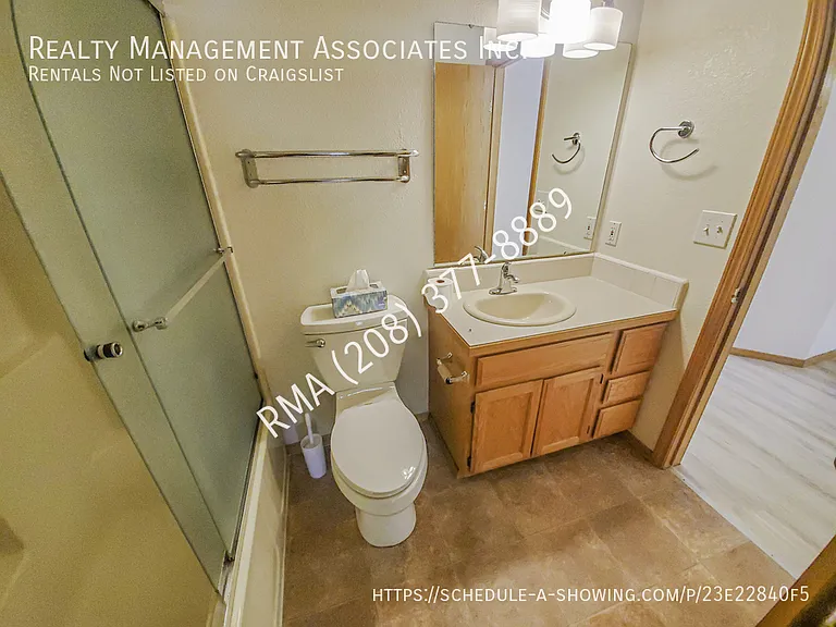 588 S Curtis Rd — Photo 12