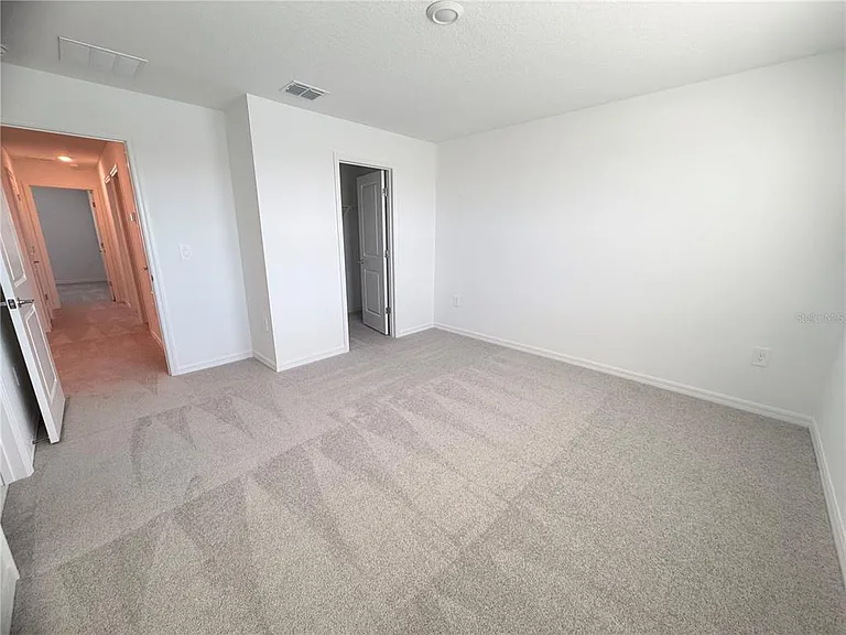 2212 Portrait St — Photo 24