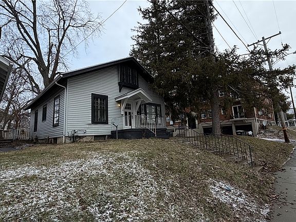 2nd image of 819 Princeton Dr