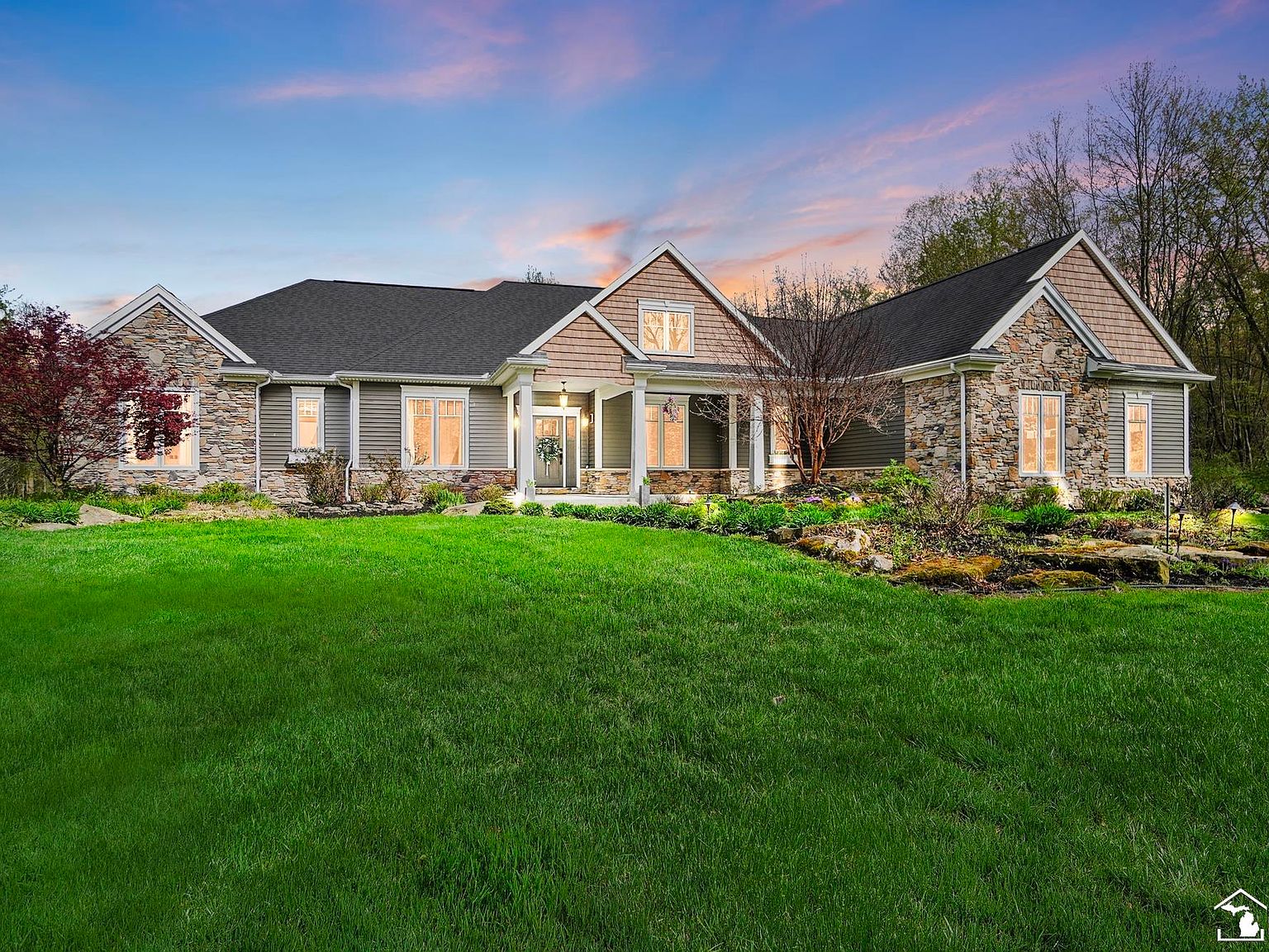 11192 Secor Rd, Temperance, MI 48182 | Zillow