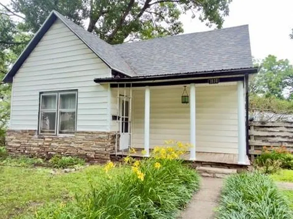 1030 W Walnut St, Nevada, MO 64772
