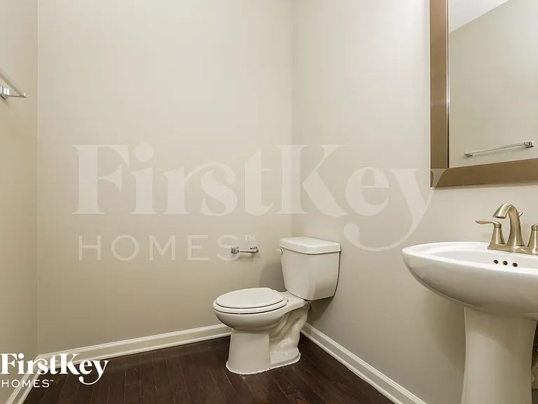 4895 Frontier Dr — Photo 13