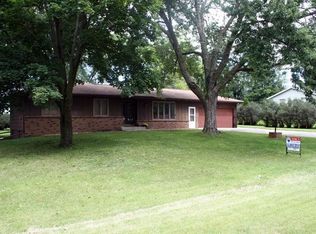 503 Rookwood Dr, Ames, IA 50010