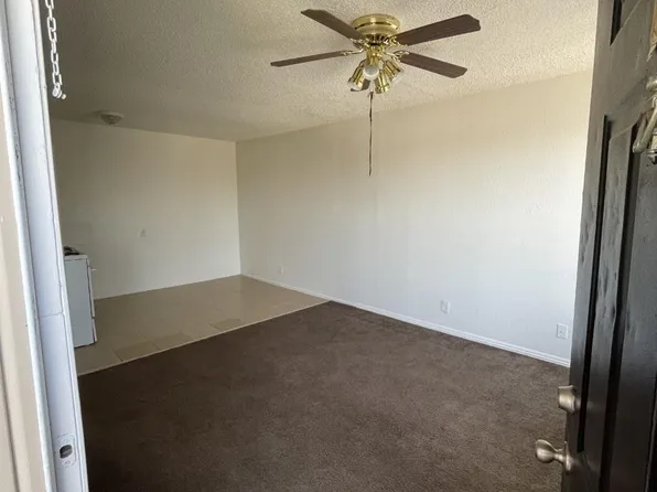 108 Center St, Taft, CA