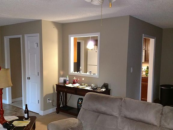 4th image of 5313 Blanco Dr