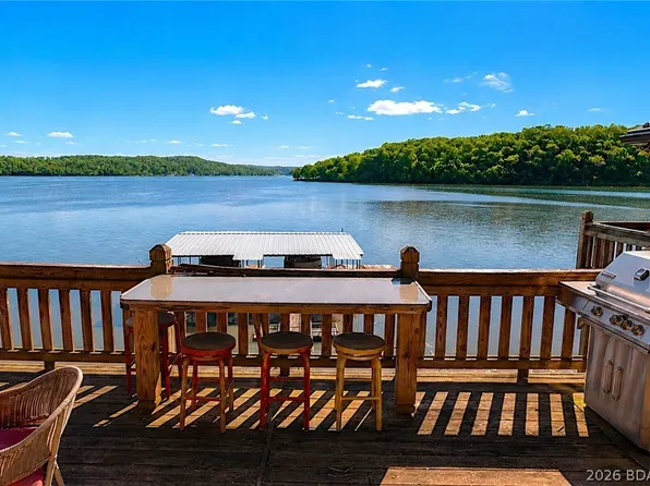 31501 Forthview Rd, Edwards, MO 65326
