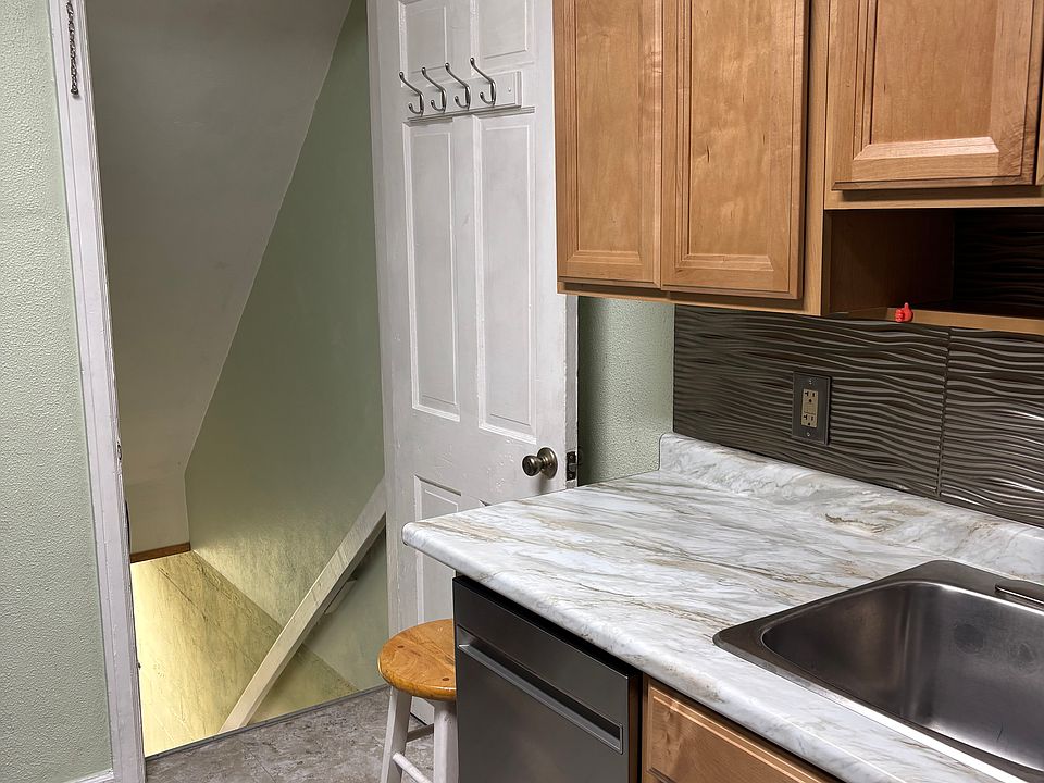 1st image of 1354 Huffman Ave