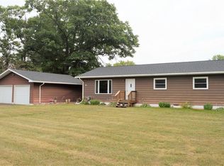 504 W Poplar Ave, Cameron, WI 54822