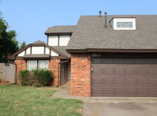 8915 Roxbury Blvd, Oklahoma City, OK 73132